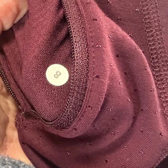 Lululemon Women's Stride Zip Up Jacket Size 8 Cranberry/Maroon - Picture 6 of 10